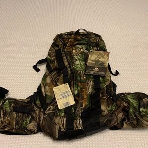 REDHEAD CAMO HUNTING BACKPACK